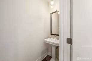 707 Station Rd, Dunellen, NJ 08812 - Photo 7