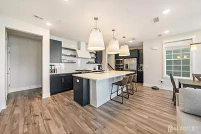 707 Station Road, Dunellen, NJ 08812 - Photo 9