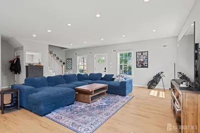 13 Albany Street, Edison, NJ 08837 - Photo 7