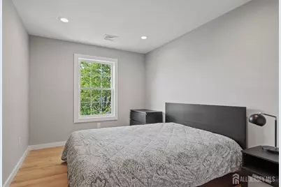13 Albany Street, Edison, NJ 08837 - Photo 21