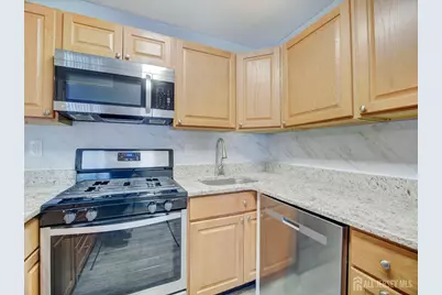 130 Applegate Lane, East Brunswick Township, NJ 08816 - Photo 11