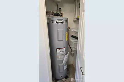 103 Liddle Avenue, Edison, NJ 08837 - Photo 13