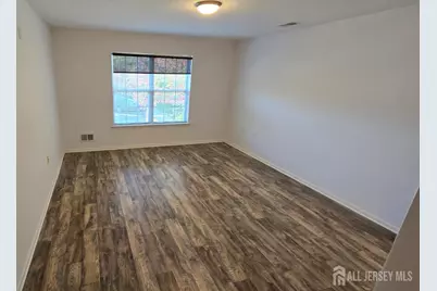 103 Liddle Avenue, Edison, NJ 08837 - Photo 25