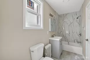 419 Inslee St, Perth Amboy, NJ 08861 - Photo 5