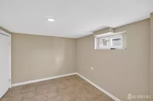 419 Inslee St, Perth Amboy, NJ 08861 - Photo 13
