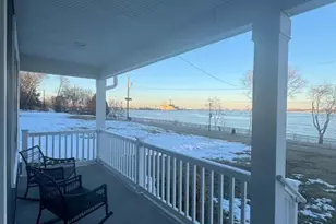 354 Cliff Rd, Sewaren, NJ 07077 - Photo 1