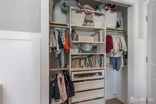 51 Dartmouth St, Edison, NJ 08837 - Photo 27