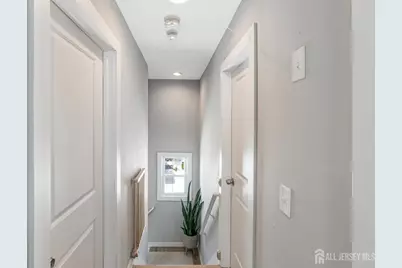 51 Dartmouth Street, Edison, NJ 08837 - Photo 17