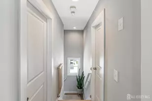 51 Dartmouth St, Edison, NJ 08837 - Photo 17