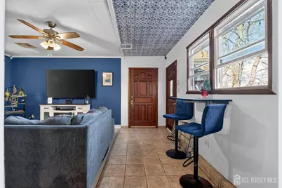 77 W Arthur Place, Iselin, NJ 08830 - Photo 11