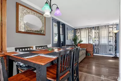 77 W Arthur Place, Iselin, NJ 08830 - Photo 5