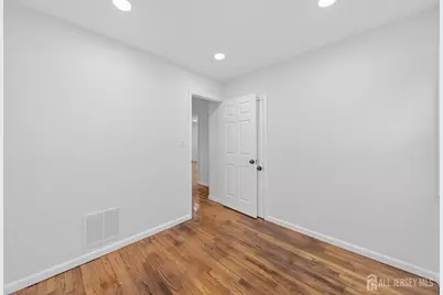 33 Cornell Street, Avenel, NJ 07001 - Photo 17