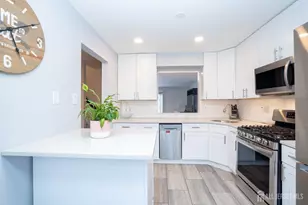 9 Wood Acres Dr, North Brunswick Township, NJ 08902 - Photo 17