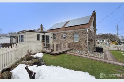 379 Ashley Street, Perth Amboy, NJ 08861 - Photo 3