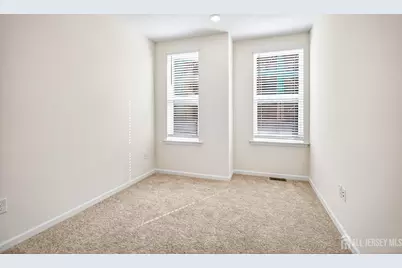 507 Sadie Circle, New Brunswick, NJ 08901 - Photo 13