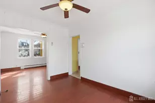 25 Langley Pl, New Brunswick, NJ 08901 - Photo 11