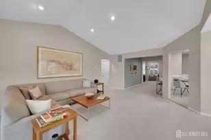 57 Yorkshire Dr, Monroe Township, NJ 08831 - Photo 23