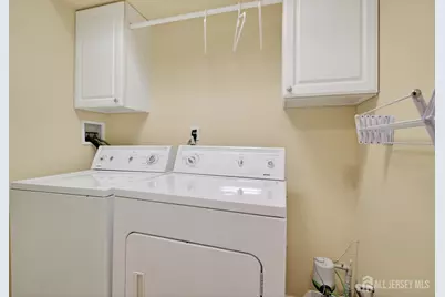 9 Parkside Drive, Spotswood, NJ 08884 - Photo 27