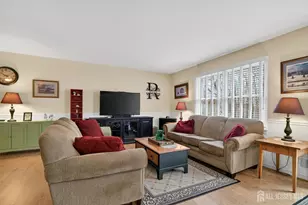 9 Parkside Dr, Spotswood, NJ 08884 - Photo 15