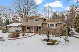 39 Dexter Rd, East Brunswick Township, NJ 08816 - Photo 3