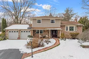 39 Dexter Rd, East Brunswick Township, NJ 08816 - Photo 1