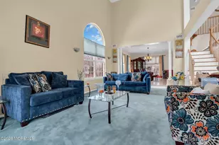 18 Lysbeth Ln, Matawan, NJ 07748 - Photo 17