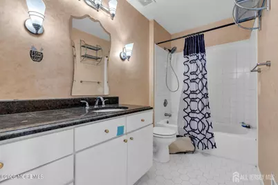 18 Lysbeth Lane, Matawan, NJ 07748 - Photo 25