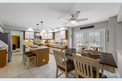 10 Gillian Drive, South Brunswick Township, NJ 08824 - Photo 15