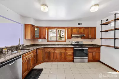 18 Erik Drive, North Brunswick Township, NJ 08902 - Photo 9