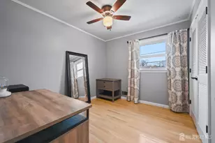 29 Hollywood Dr, Woodbridge Township, NJ 07095 - Photo 19