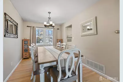 29 Hollywood Drive, Woodbridge Township, NJ 07095 - Photo 11