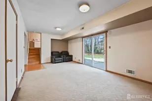 29 Hollywood Dr, Woodbridge Township, NJ 07095 - Photo 21