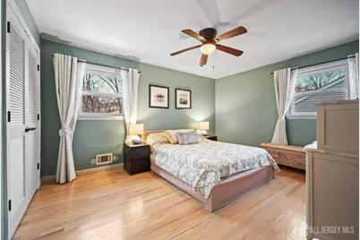 29 Hollywood Drive, Woodbridge Township, NJ 07095 - Photo 15