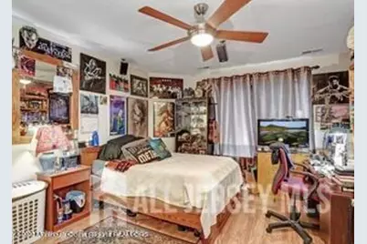 603 Holly Drive, Perth Amboy, NJ 08861 - Photo 17