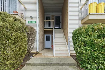 115 Applegate Lane, East Brunswick Township, NJ 08816 - Photo 3