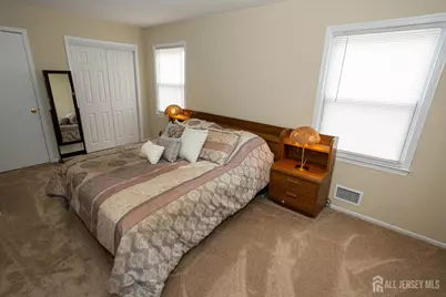 21 Rosewood Court, Sayreville, NJ 08872 - Photo 13