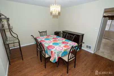 21 Rosewood Court, Sayreville, NJ 08872 - Photo 9