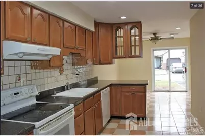 1363 Thomas Avenue, North Brunswick Township, NJ 08902 - Photo 5