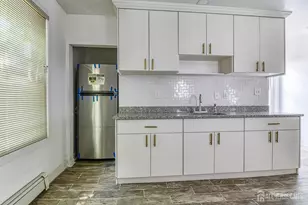 212 Easton Ave, New Brunswick, NJ 08901 - Photo 15