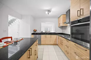 54 N Coriander Dr, South Brunswick Township, NJ 08540 - Photo 15