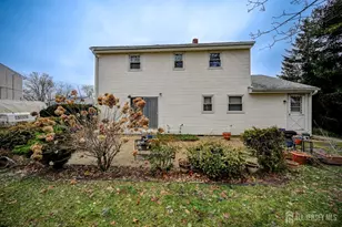 21 Warren Dr, Old Bridge Township, NJ 08857 - Photo 27