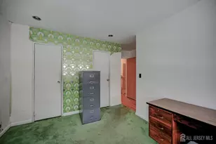 21 Warren Dr, Old Bridge Township, NJ 08857 - Photo 19