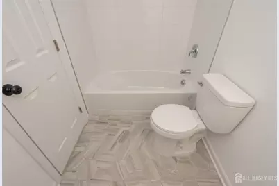 801 Woodbridge Commons Way, Iselin, NJ 08830 - Photo 19