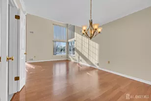 19 Cherrywood Dr, Piscataway Township, NJ 08854 - Photo 9