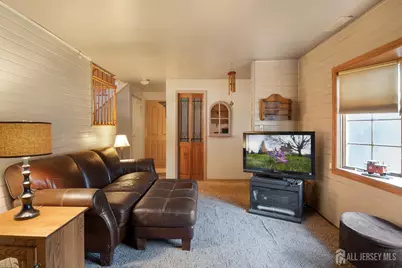 12 Kester Drive, Edison, NJ 08817 - Photo 5