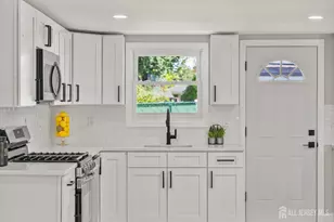 91 S Main St, Milltown, NJ 08884 - Photo 17