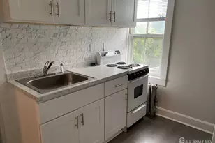 237 Montgomery St, Highland Park, NJ 08904 - Photo 7