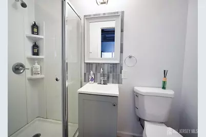 28 E Duchess Avenue, Middletown, NJ 07748 - Photo 27