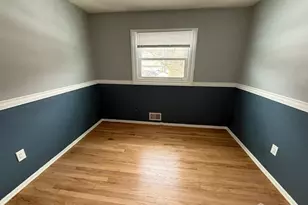 25 Bartman Rd, East Brunswick Township, NJ 08816 - Photo 13