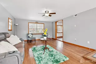 32 Glenville Rd, Edison, NJ 08817 - Photo 13